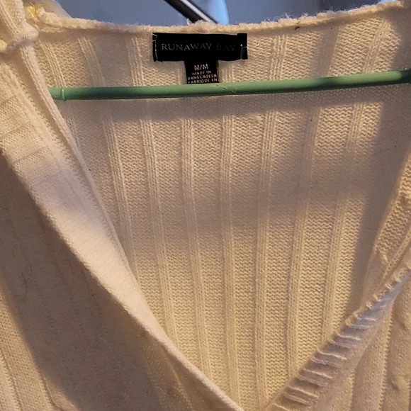 Sweater - Picture 3 of 3